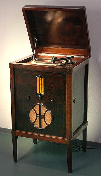 Telefunken Musikschrank