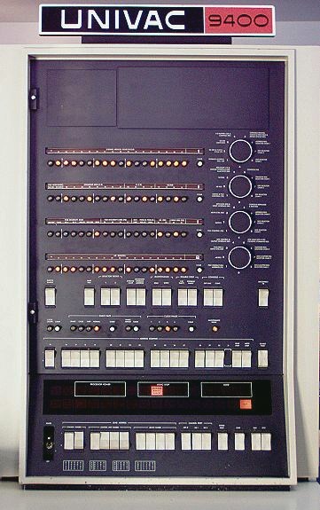 Univac 9400 Frontpannel