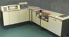 Foto 10: Univac 9200